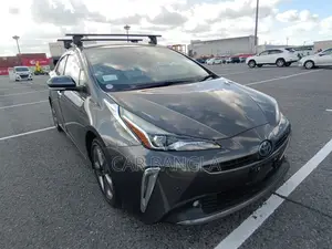 Toyota Prius A TOURING SELECTION 2021