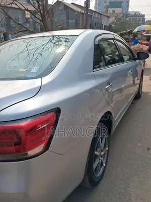 Toyota Premio 2016