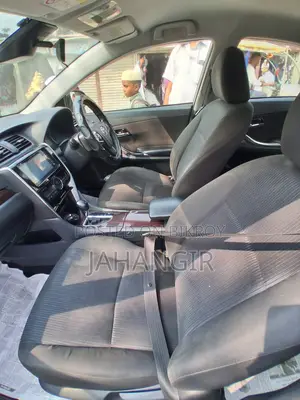 Toyota Premio 2016