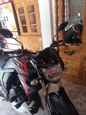 Yamaha FZs V2 . 2025