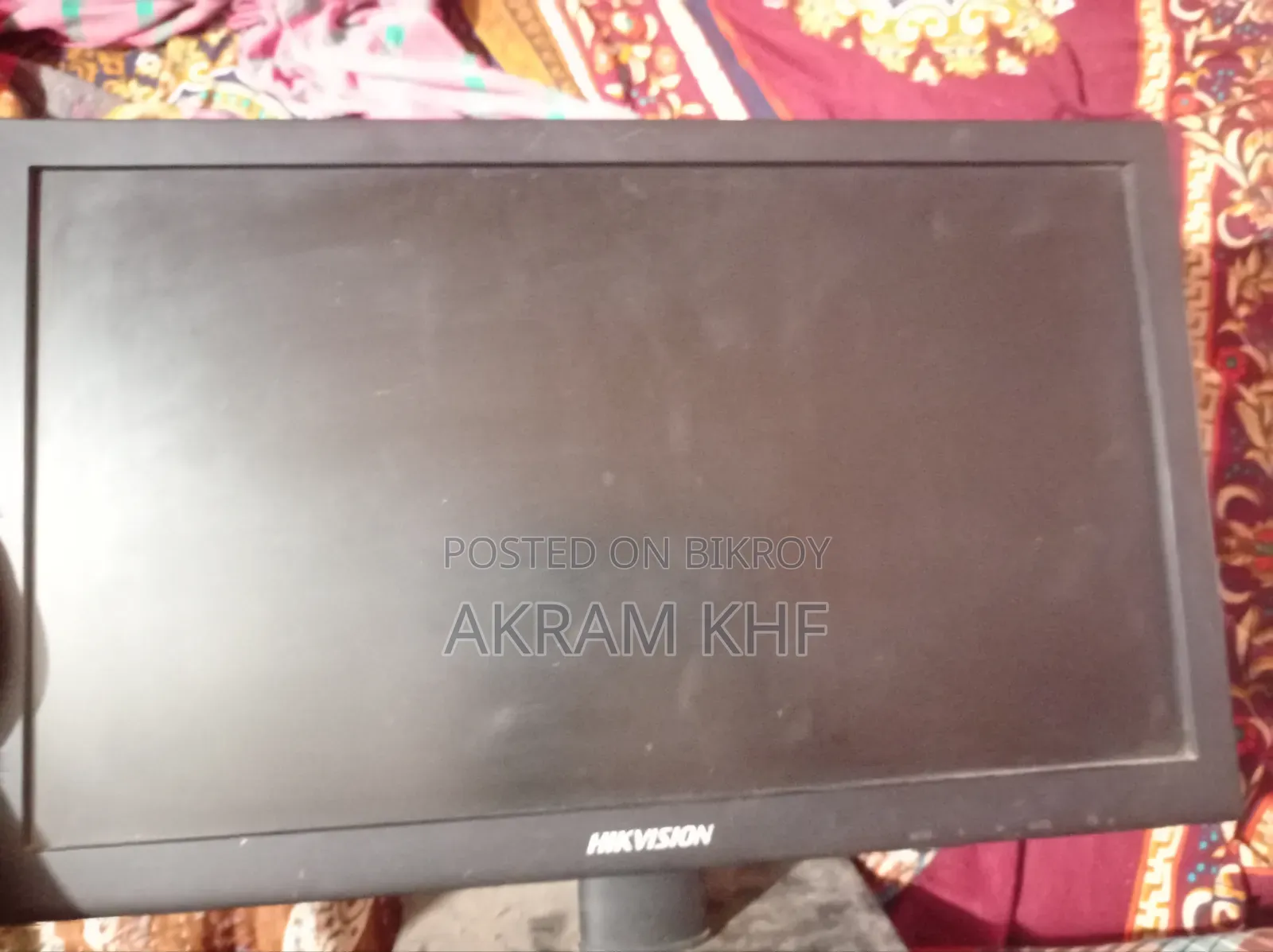Selling This Monitor - Fully Fresh, Check Thoroughly Before Buying