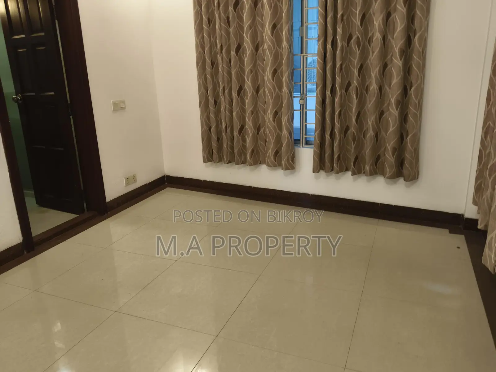 Semi-furnished Apartment for Rent in Gulshan North