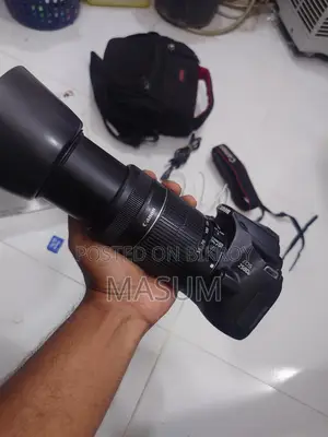 ক্যানন ২৫০ডি ৪কে ডিএসএলআর ফুল বক্স সাথে ৫৫-২৫০মিমি আইএস আইআই জুম লেন্স