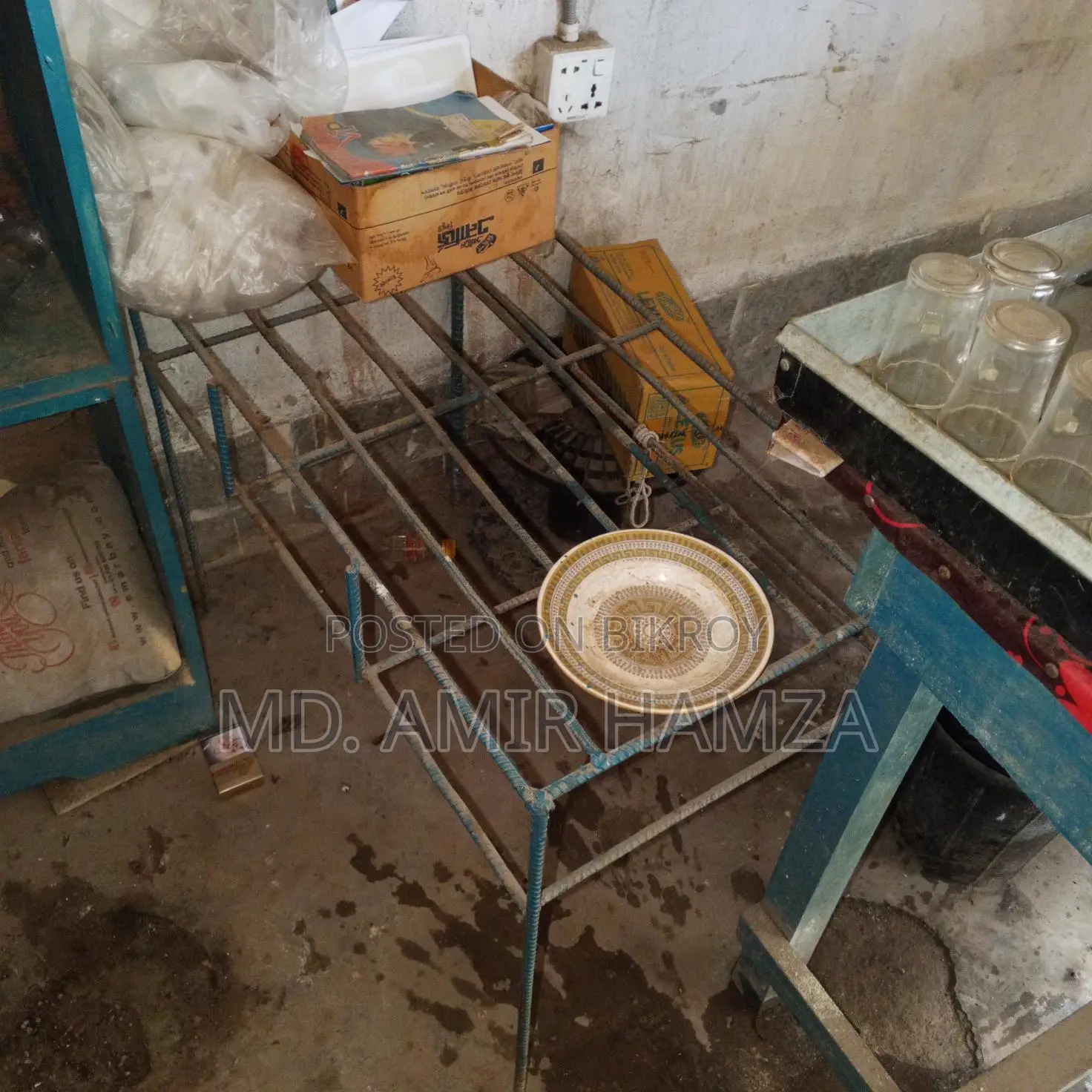 Tea Shop Table Cup and Stove Stand