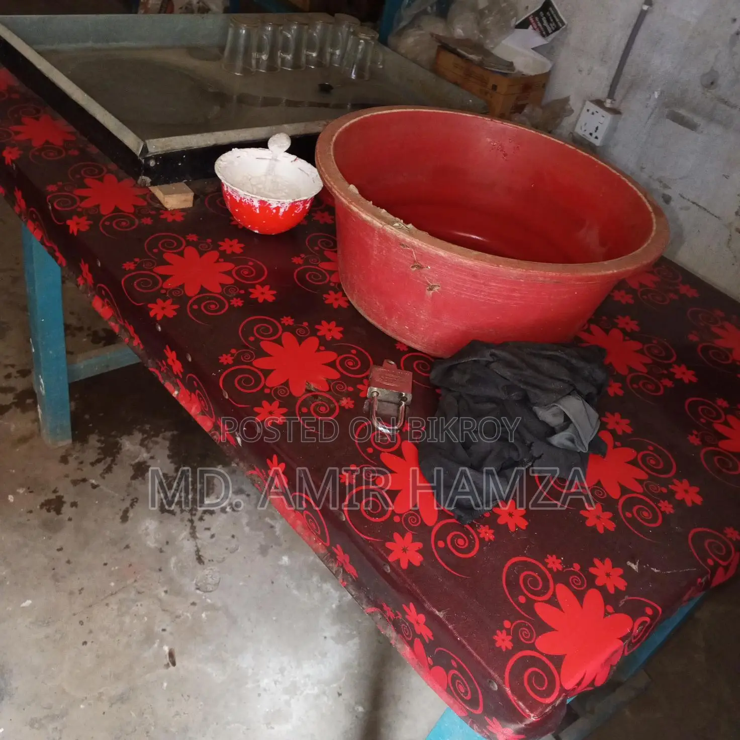 Tea Shop Table Cup and Stove Stand