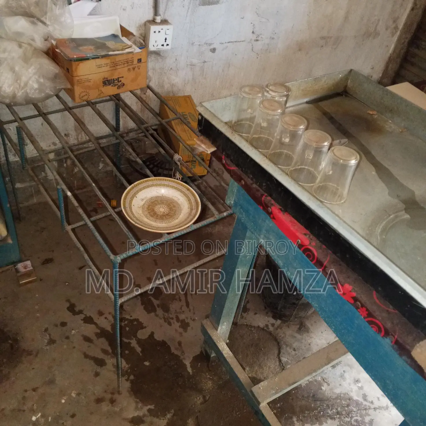 Tea Shop Table Cup and Stove Stand