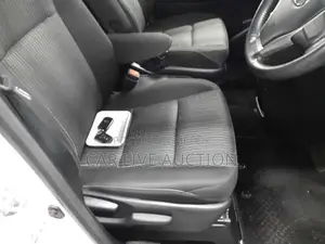 Toyota Voxy hybrid ZS 2021
