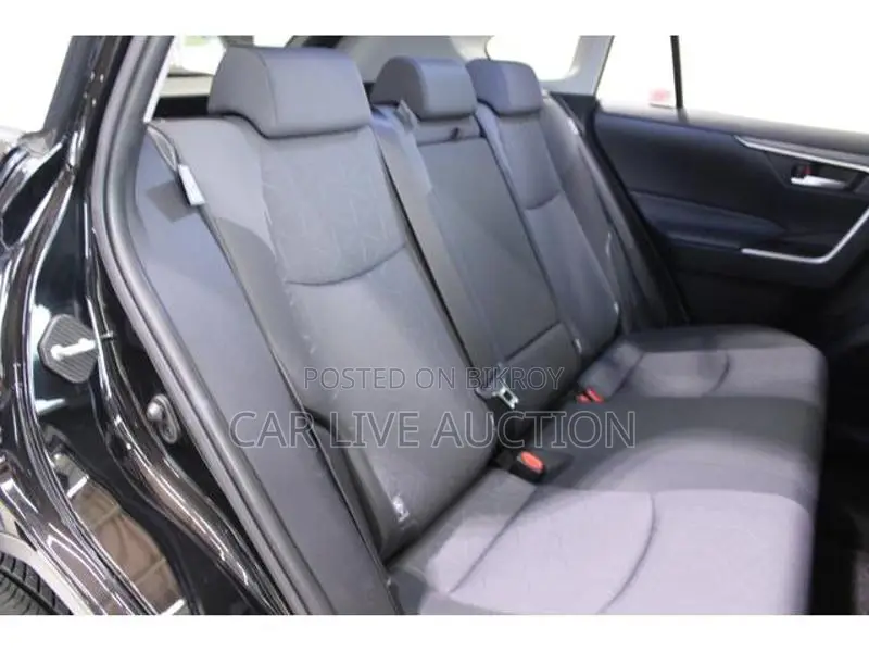 Toyota RAV4 Hybrid X pre order 2021