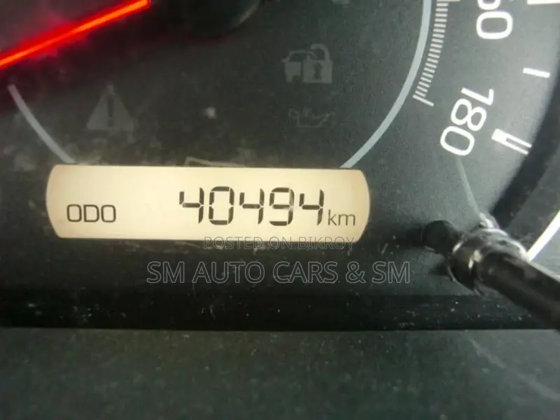 Toyota Noah Non Hybrid X Black 2020