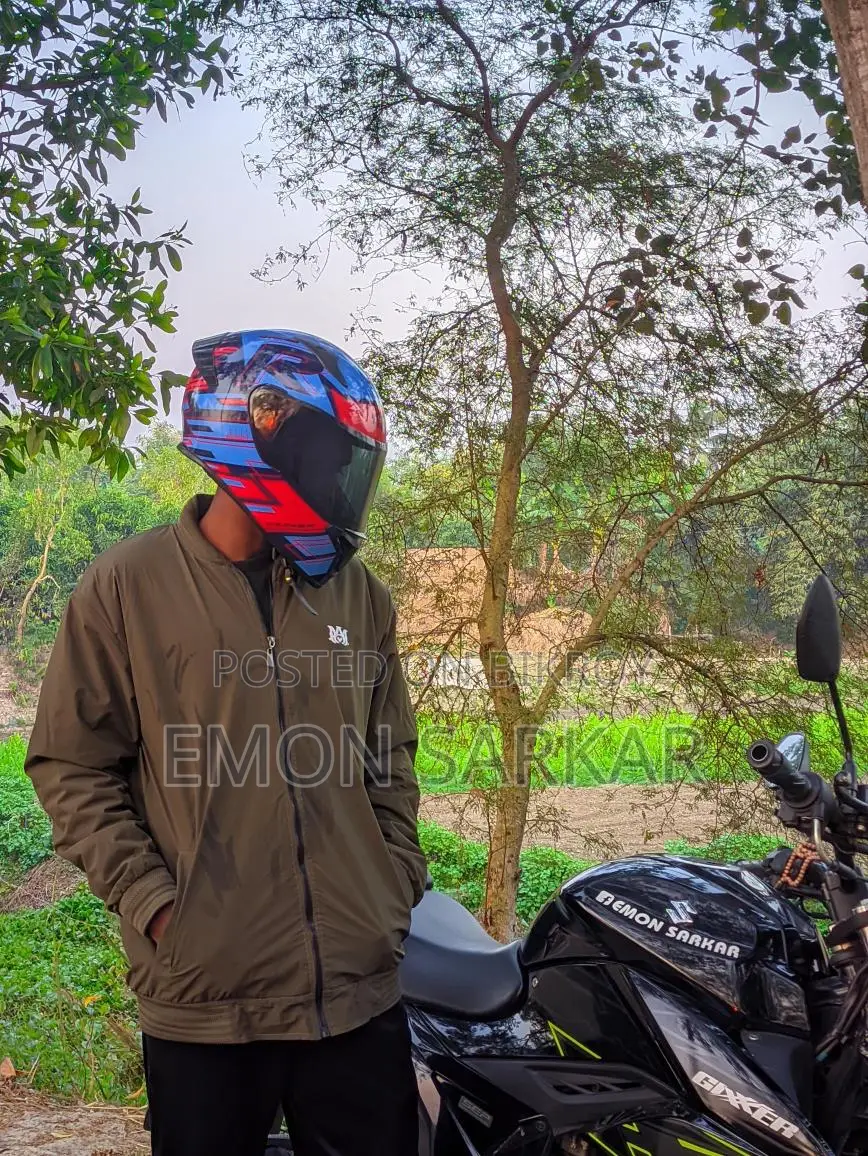 Thunder Helmet