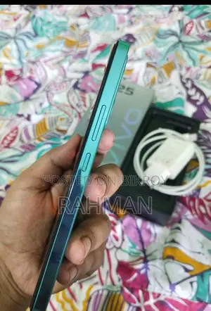 Vivo V25e 5G (Used)
