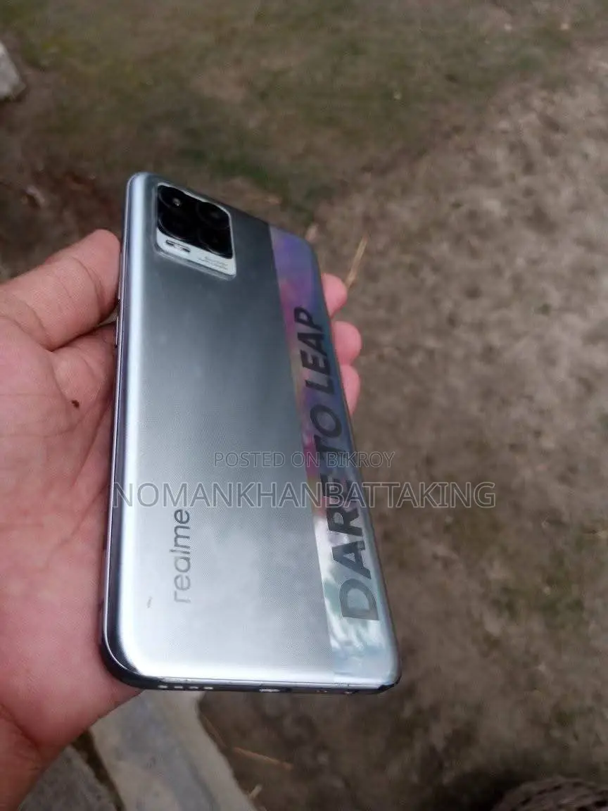 Realme 8 (Used)