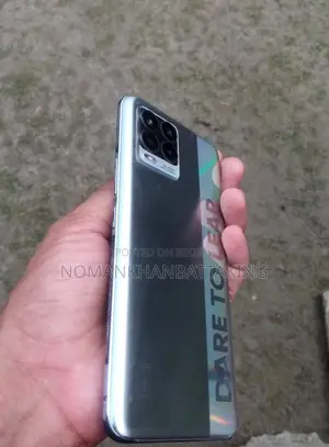 Realme 8 (Used)