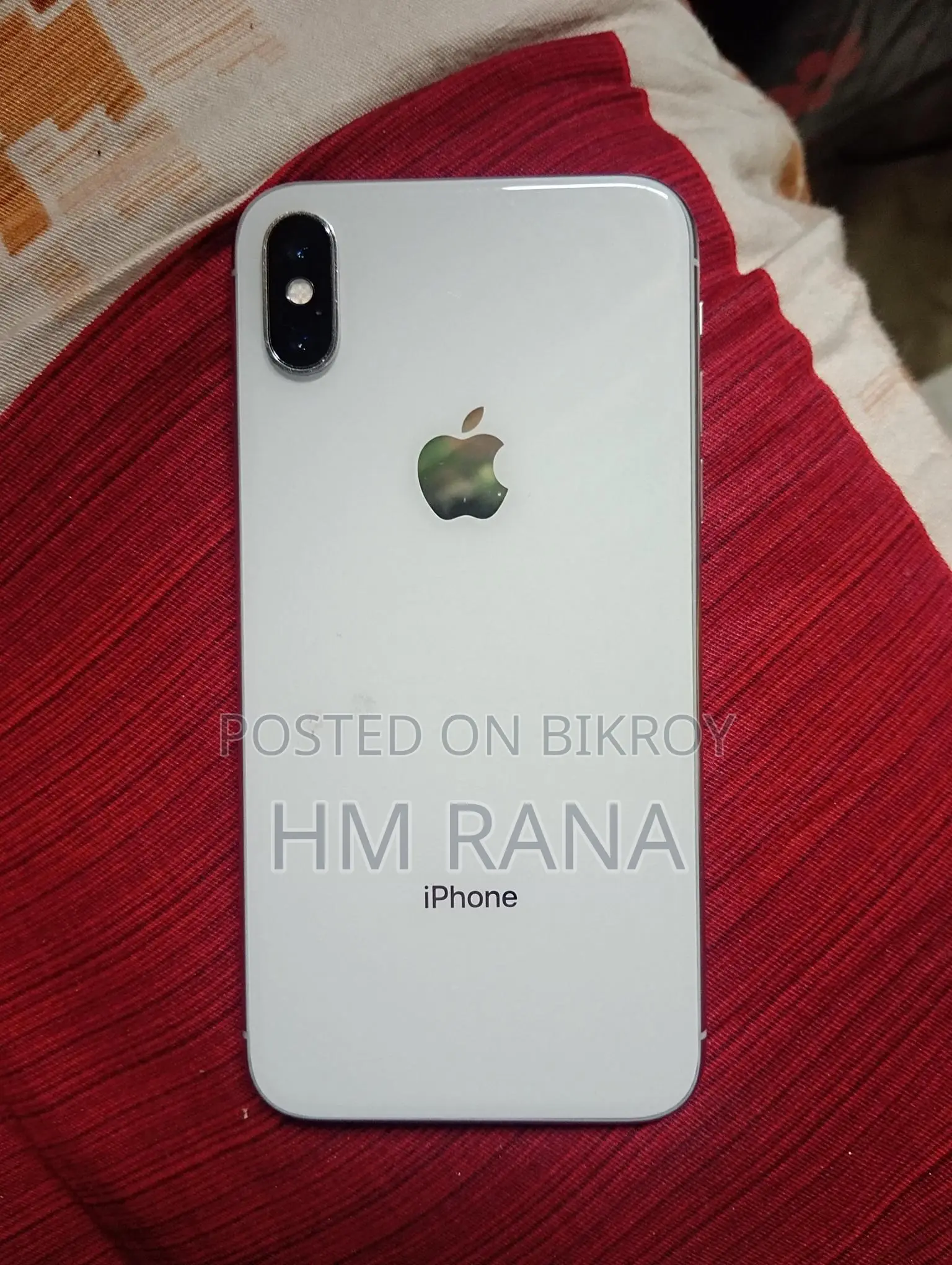 Apple iPhone X (Used)