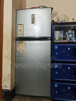 Toshiba 18sefte Fridge