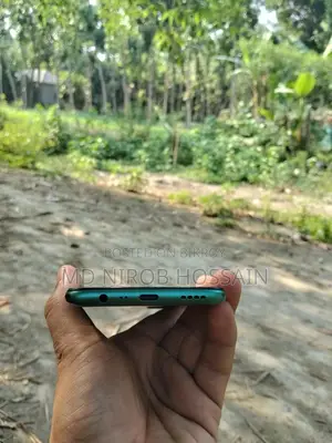 Realme 7i . (Used)