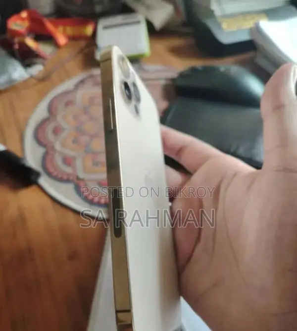 Apple iPhone 12 Pro (Used)