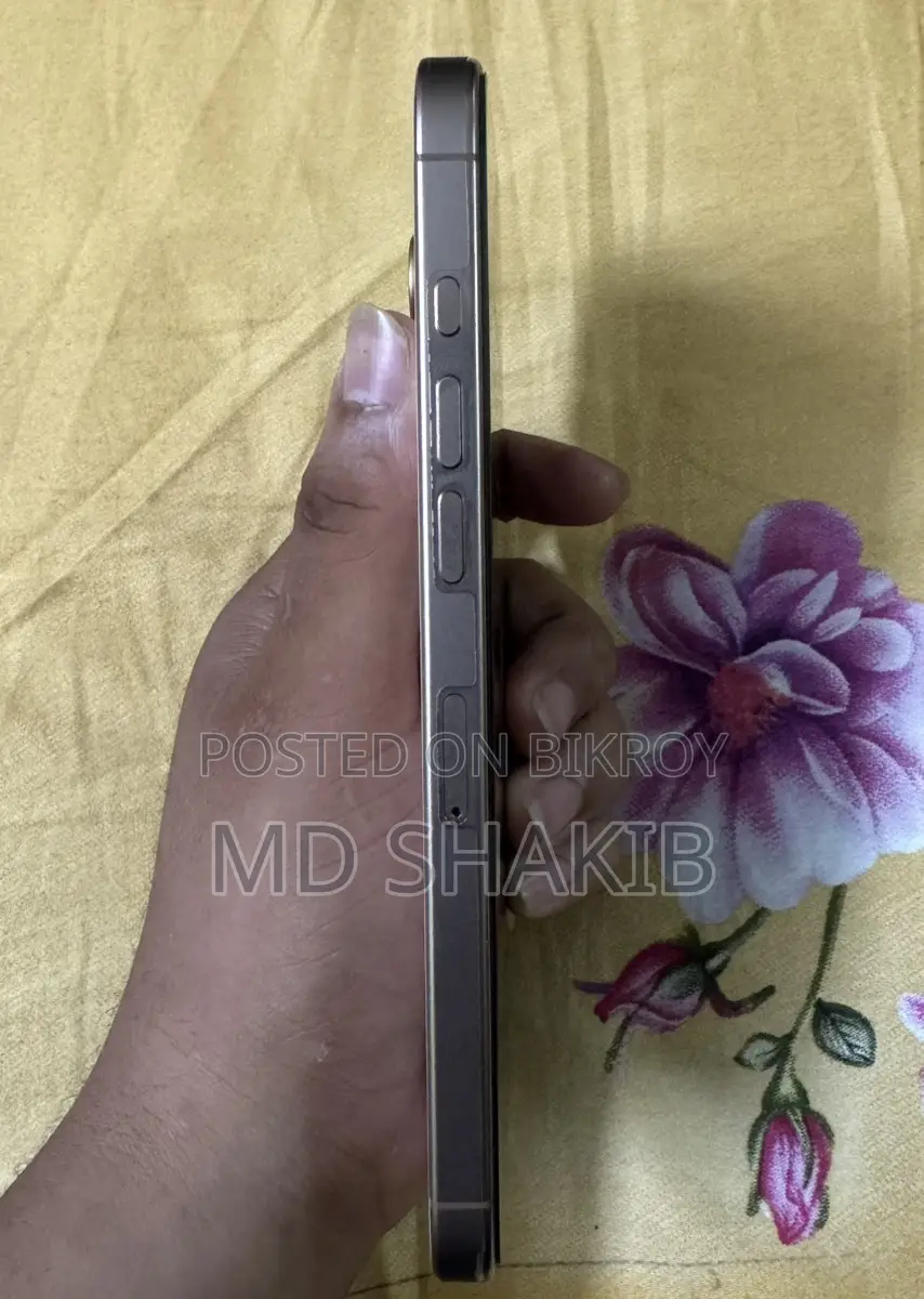 Apple iPhone 16 Pro Max (Used)