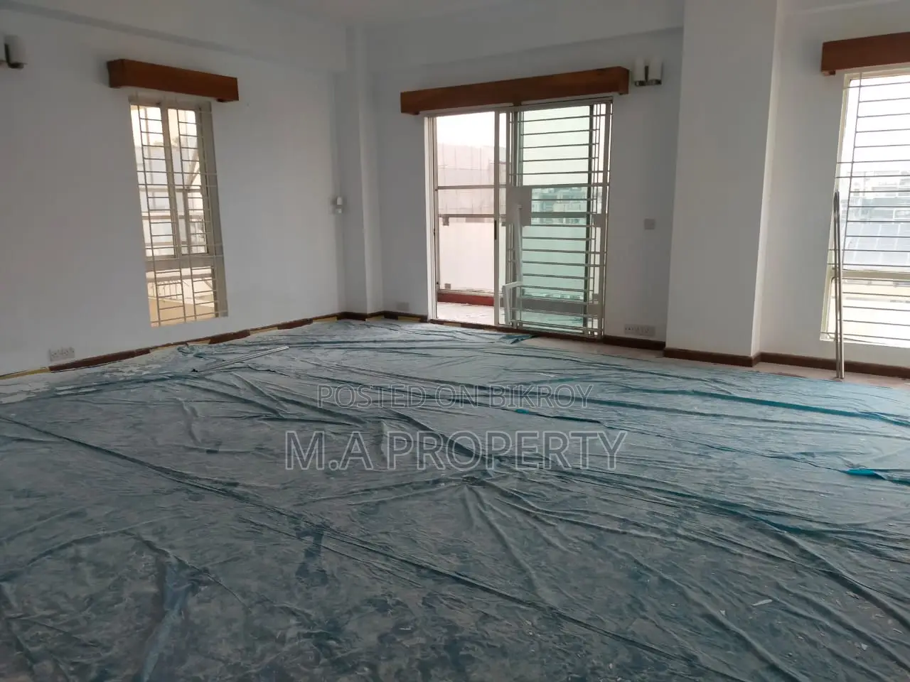 Rent Apartment 4-Bed Gulshan North