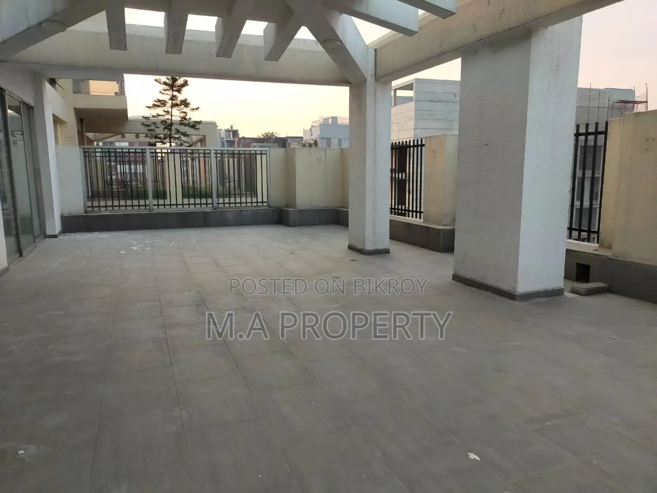 Rent Apartment 4-Bed Gulshan North
