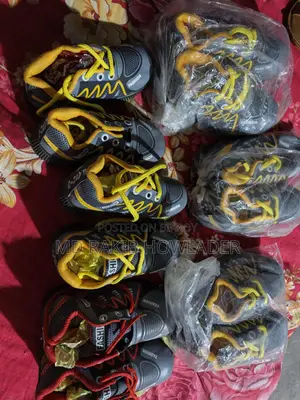বাচ্চাদের পাইকারি জুতা, প্রতি জোড়া