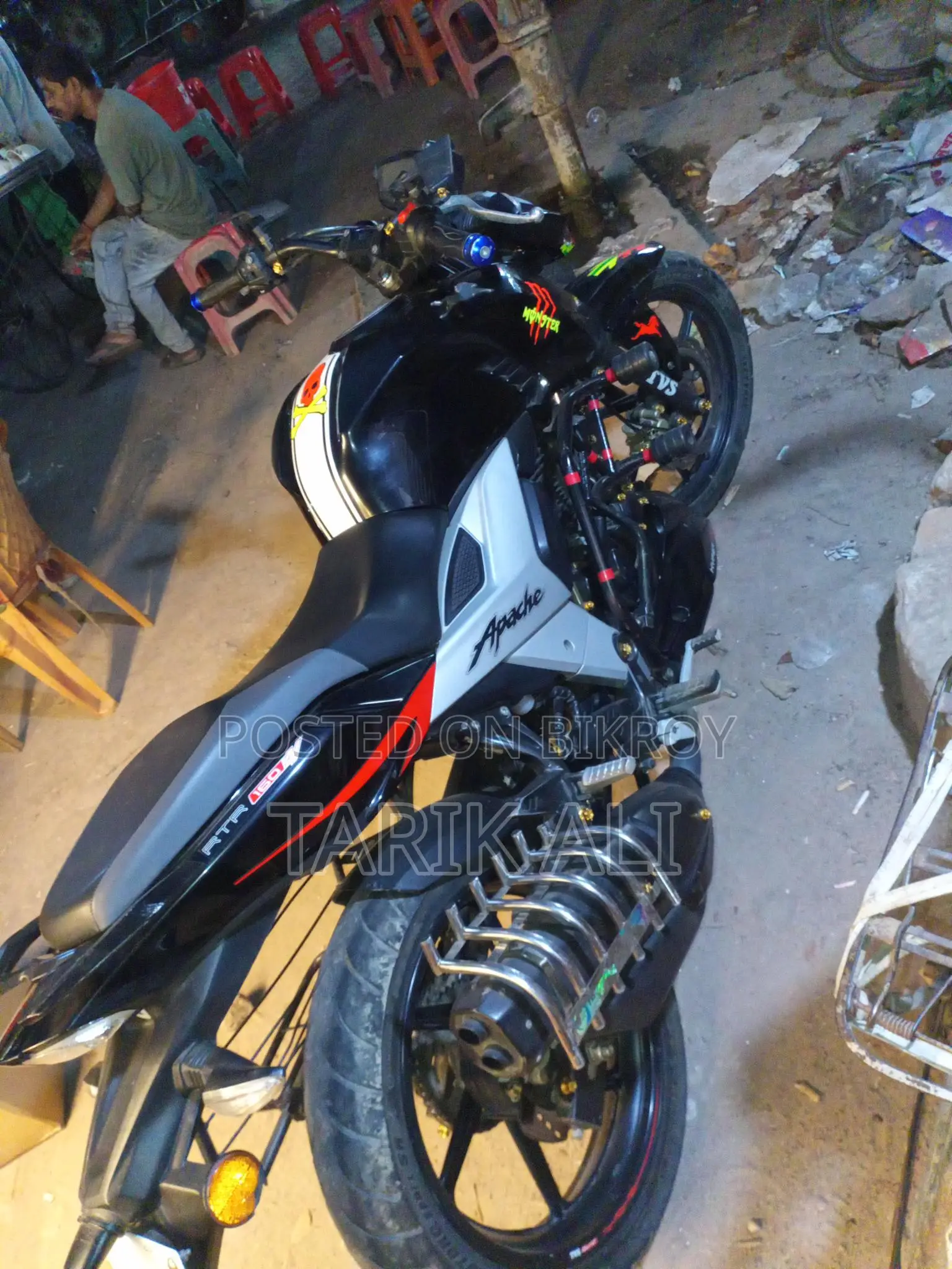 TVS Apache RTR 4V 2025