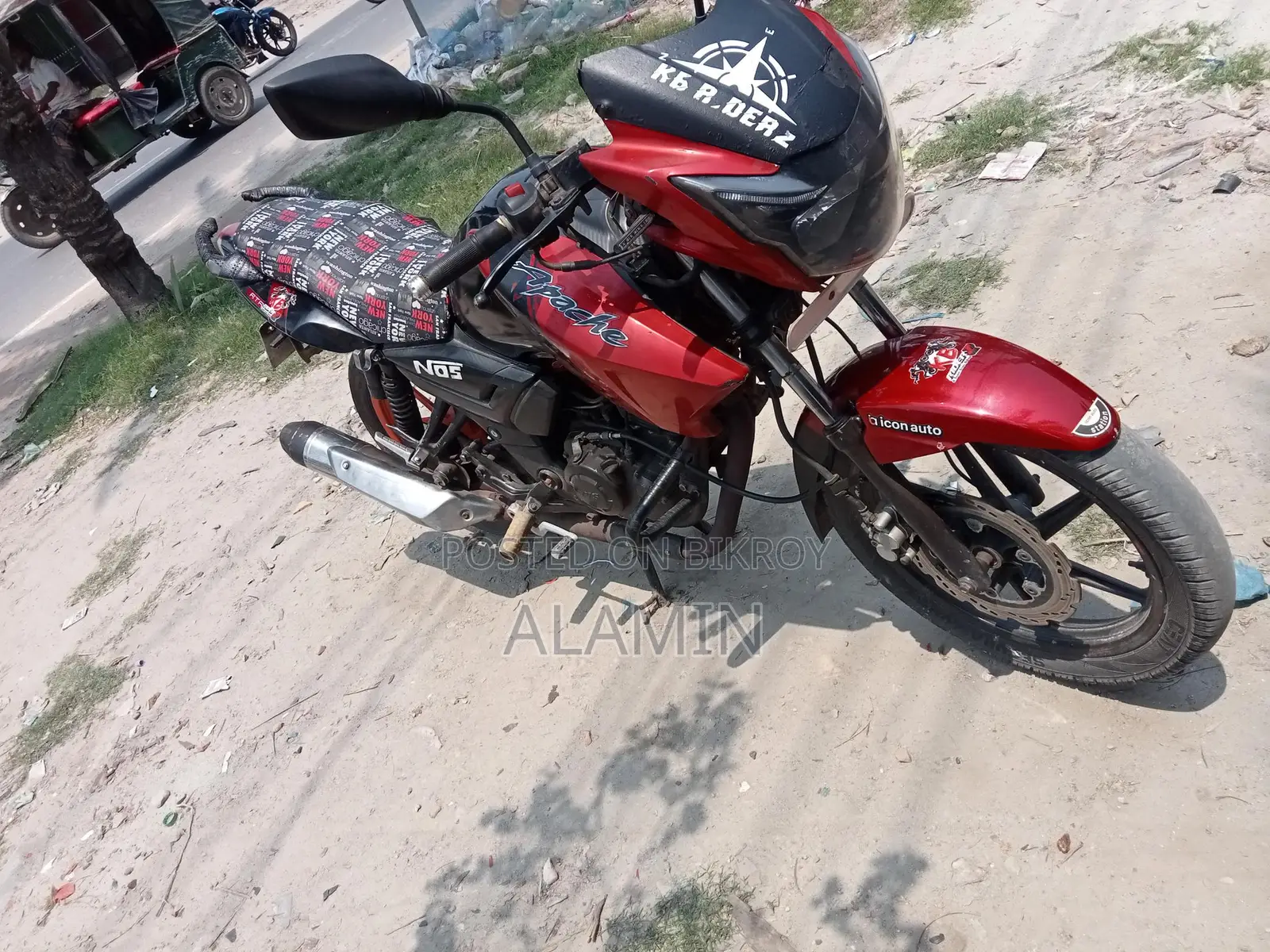 TVS Apache RTR 2016