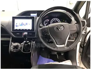 Toyota Esquire GI PREMIUM NONHYBRID 2020