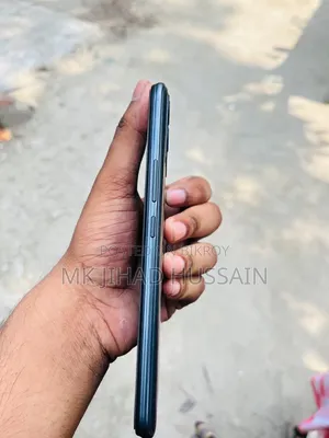 Infinix Hot 12 Play 64 GB Black