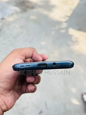 Infinix Hot 12 Play 64 GB Black