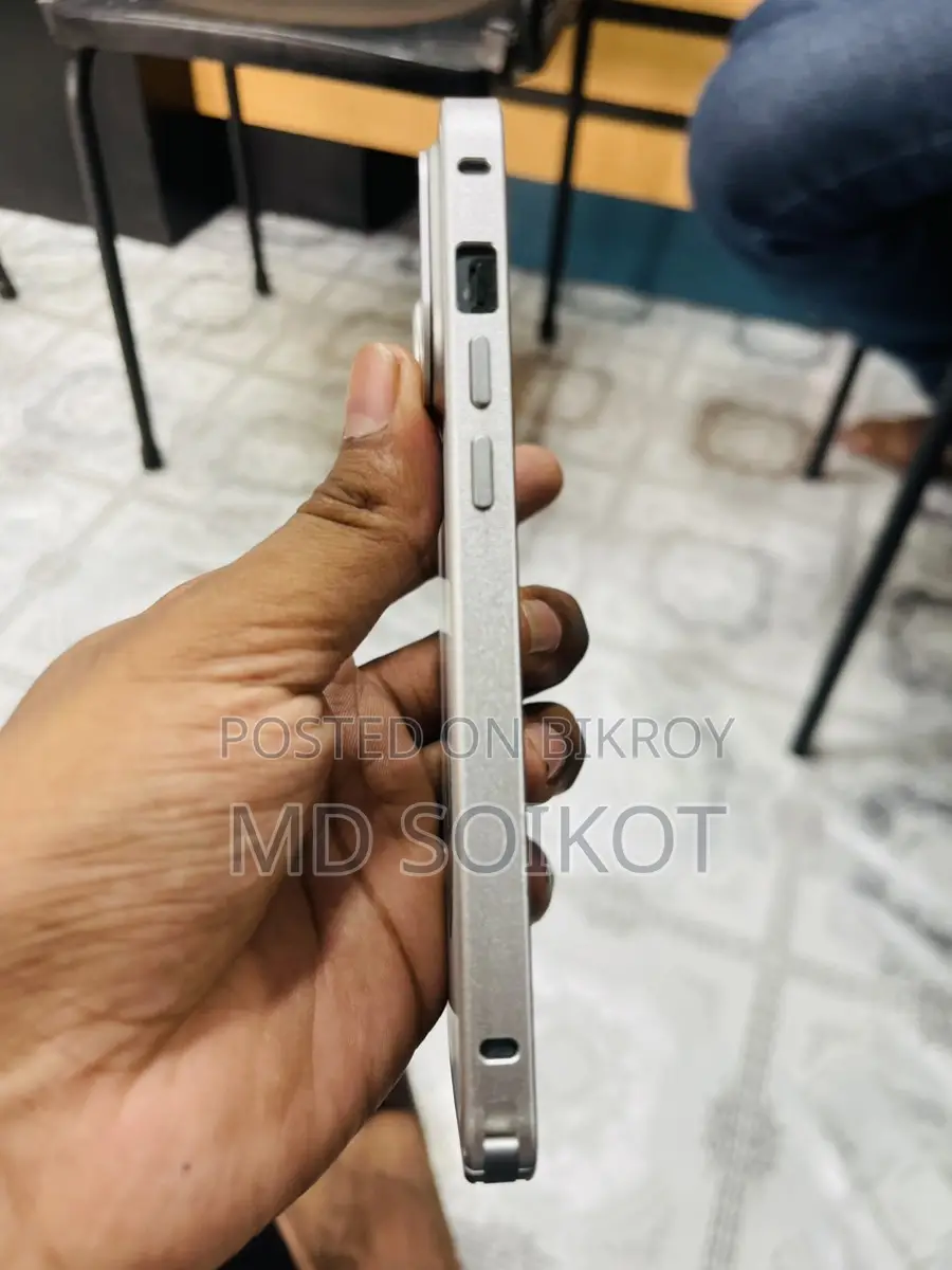 Apple iPhone 13 Pro 256 gb (Used)