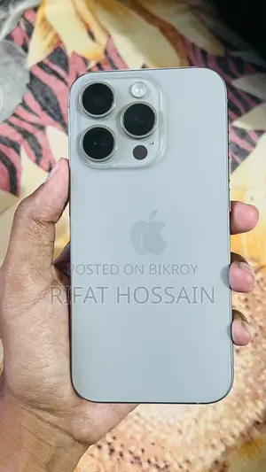 Apple iPhone 15 Pro (Used)