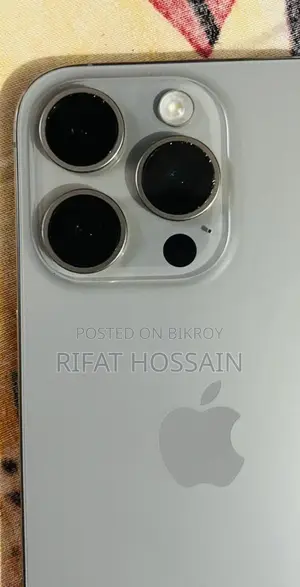 Apple iPhone 15 Pro (Used)