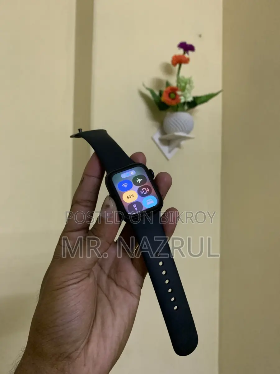 Apple Watch SE (GPS) 2nd Generation