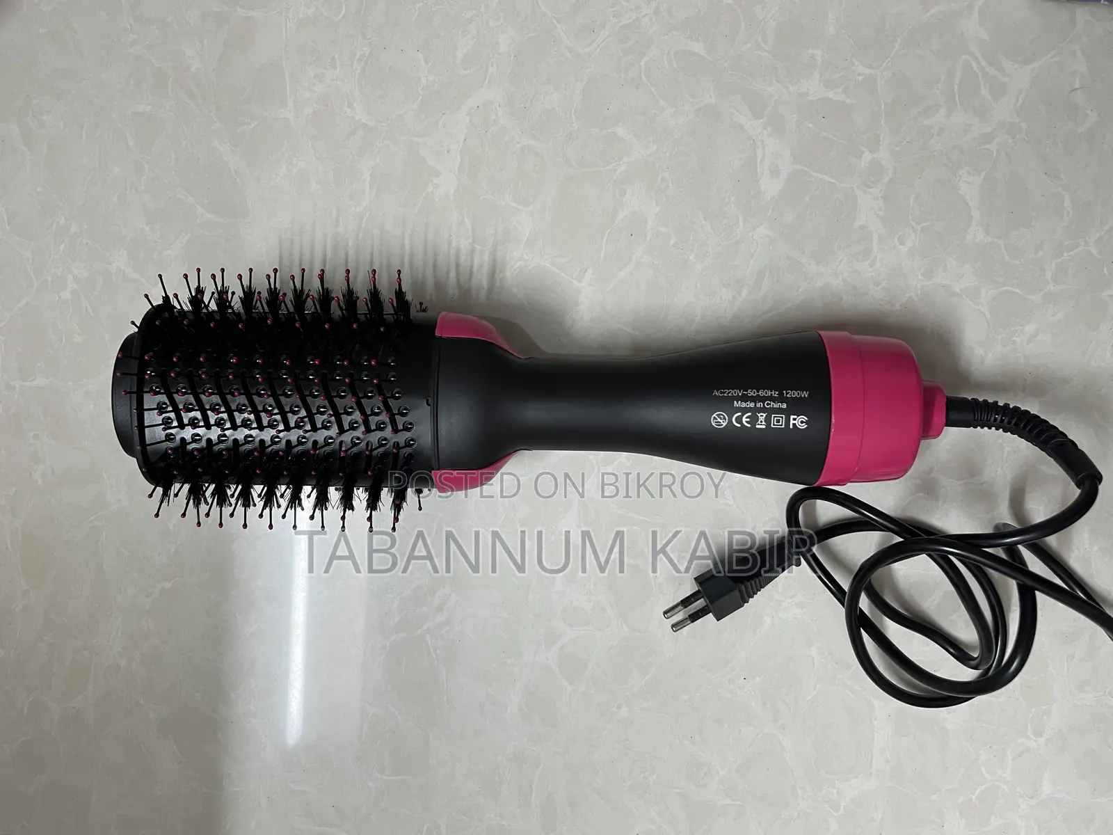 One Step Hair Dryer and Styler