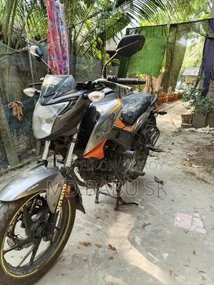 Honda Hornet CB 2022