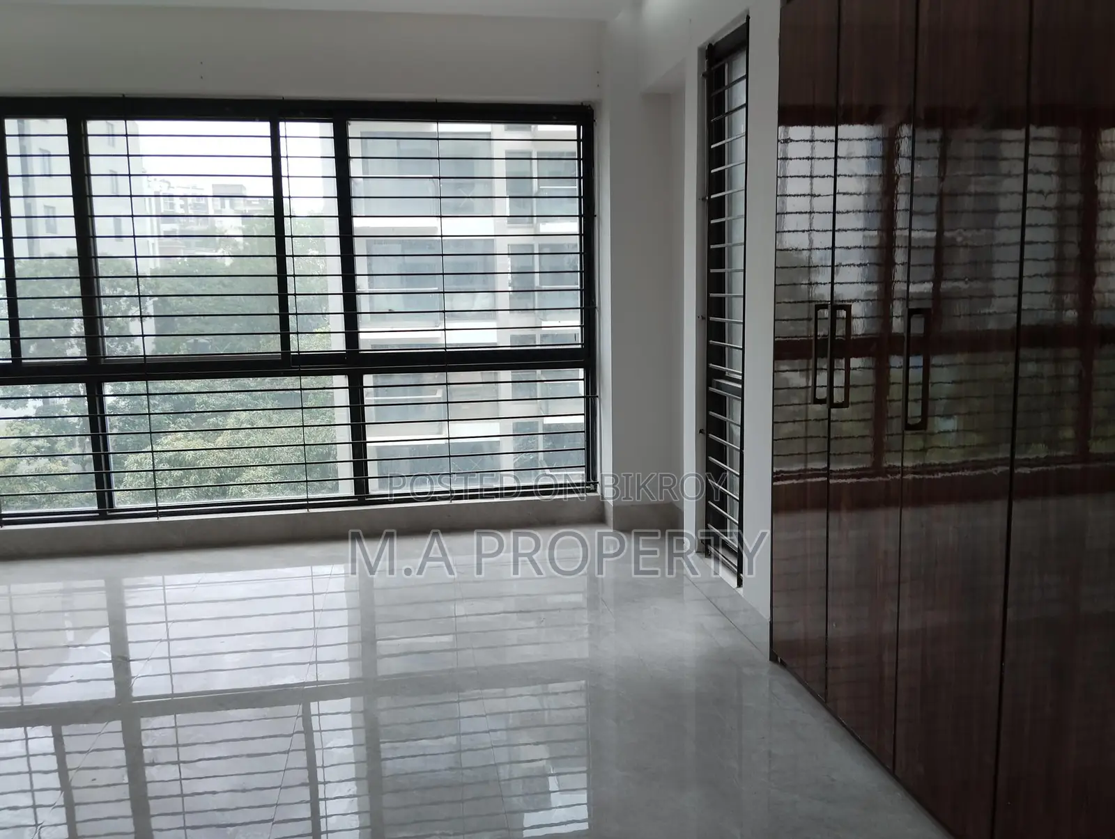 NEW 4000SFT 4BED ZIMPOOL SAMIFURNISHED FLAT RENT BARIDHARA DIPLOMATIC