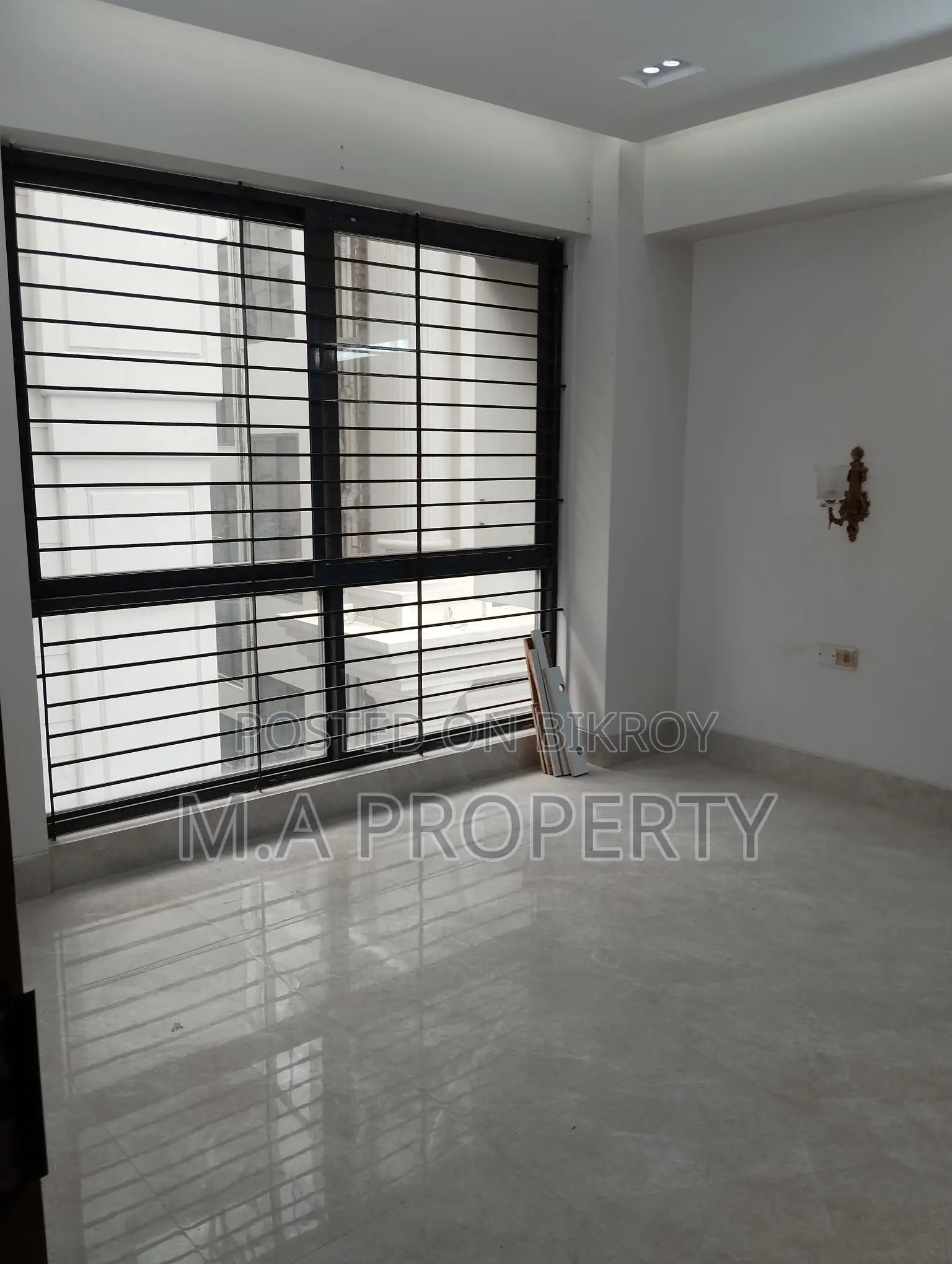 NEW 4000SFT 4BED ZIMPOOL SAMIFURNISHED FLAT RENT BARIDHARA DIPLOMATIC