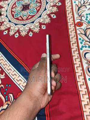 Oppo F21 Pro 128 GB Gold