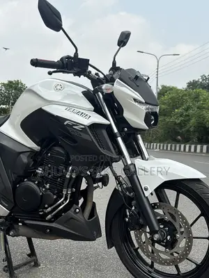 Yamaha FZ FI 2025
