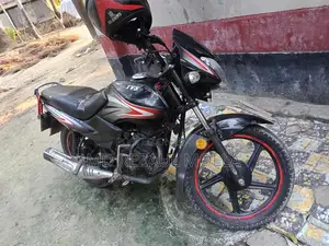 TVS Metro 2022