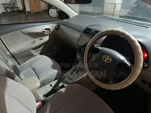 Toyota Axio 2010