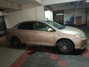 Toyota Axio 2010
