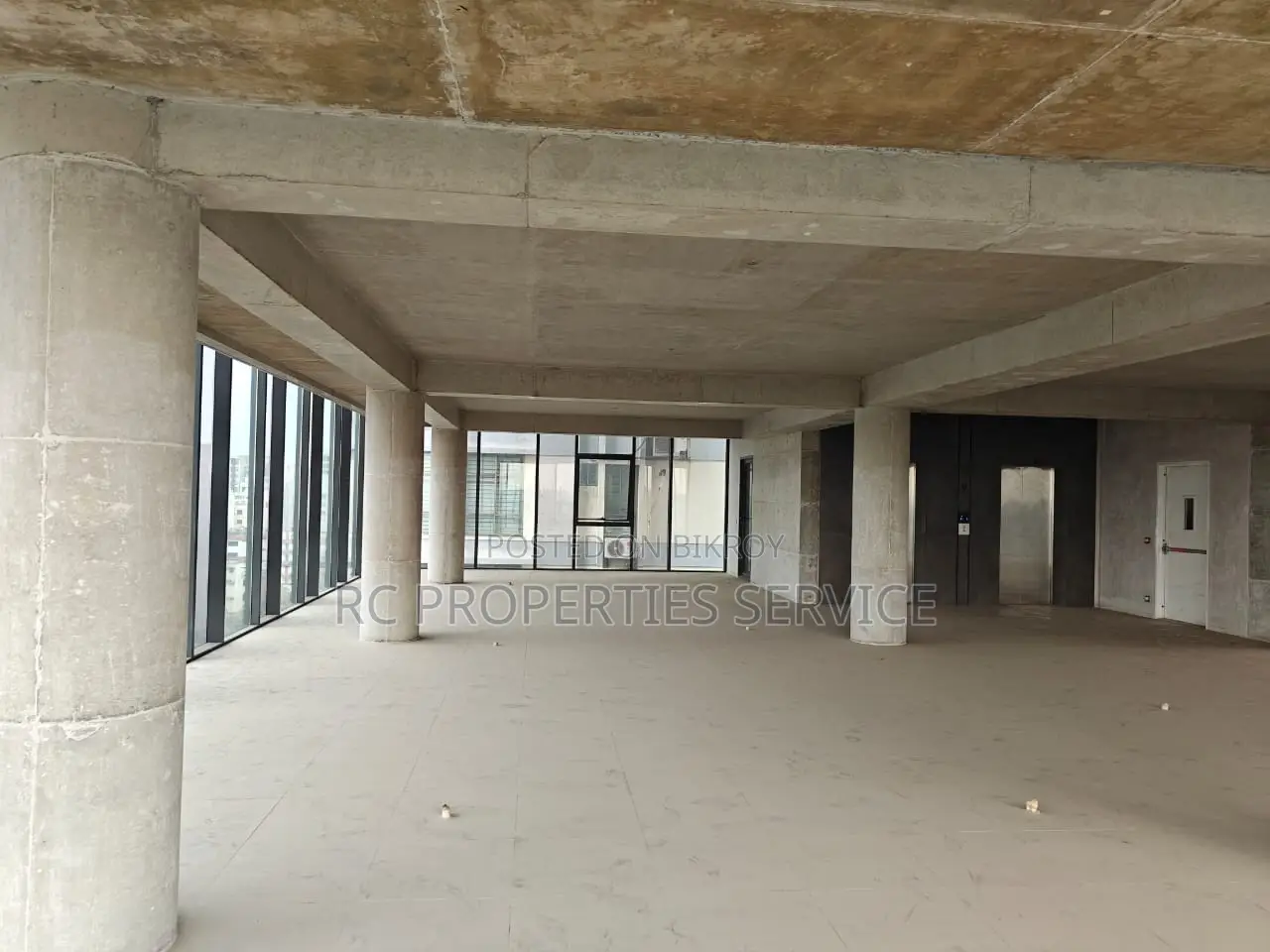3778sft Nice commercial open space Rent Uttara (08)
