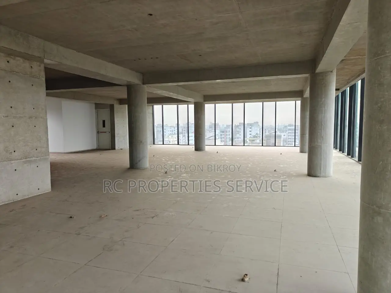 3778sft Nice commercial open space Rent Uttara (08)