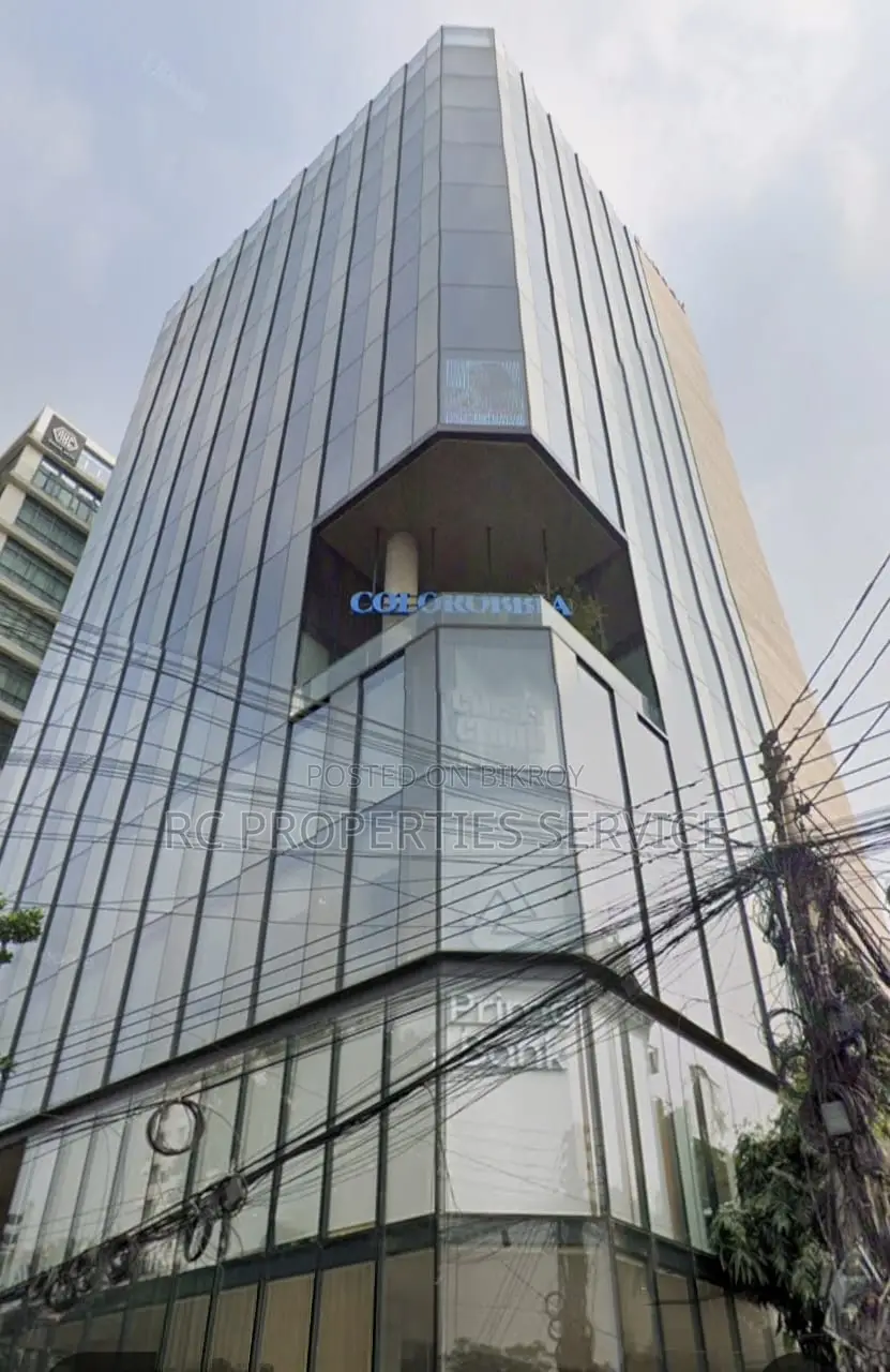 3778sft Nice commercial open space Rent Uttara (08)