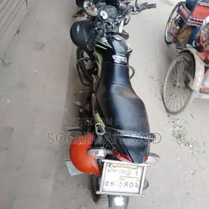 TVS Metro . 2018
