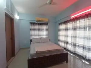 উত্তরায় ভাড়া হবে ফার্নিশড ৩ বেডরুমের অ্যাপার্টমেন্ট