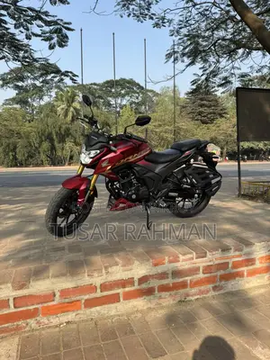 Honda Hornet 2.0 . 2025