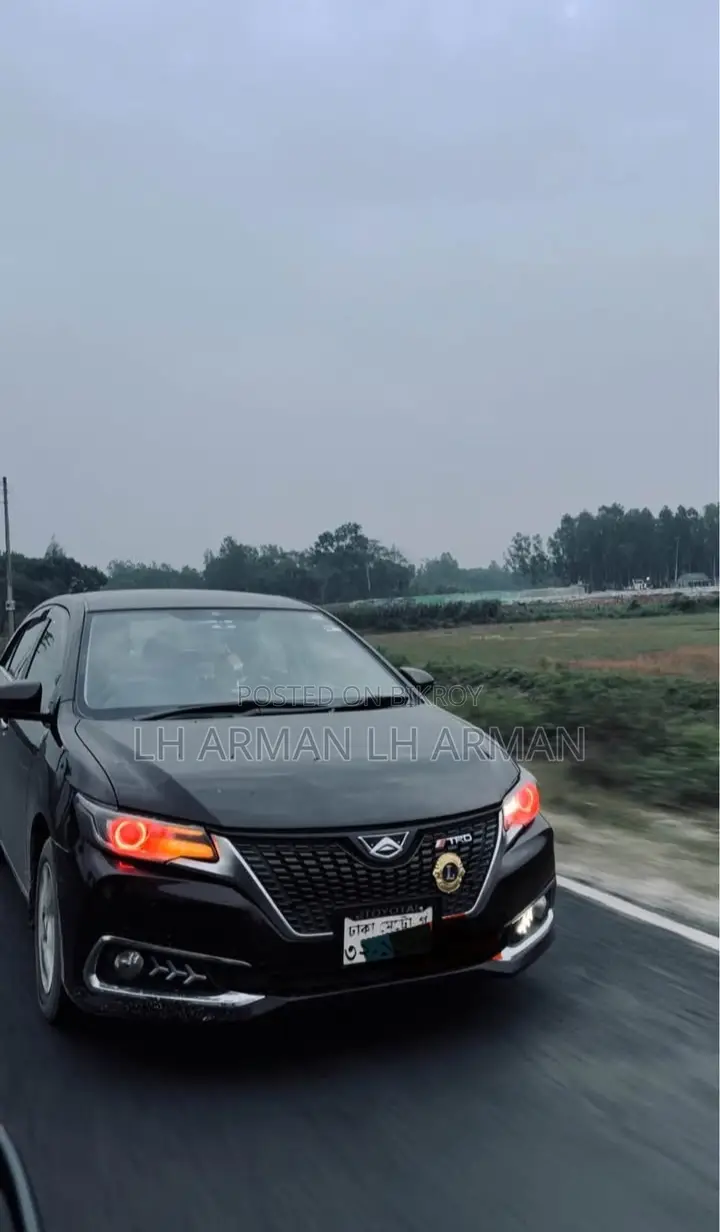 Toyota Allion . 2014
